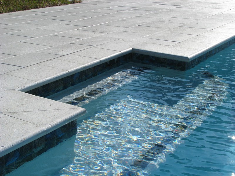 Swim Out Benches | Raszl Inc. - Palm Coast Pool and Spa Builders